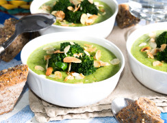 Bowl Soup au brocolis et crème